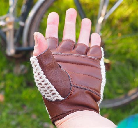 best leather cycling gloves